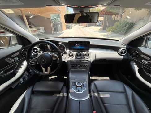 Used 2019 Mercedes-Benz C 300 Sedan image 25