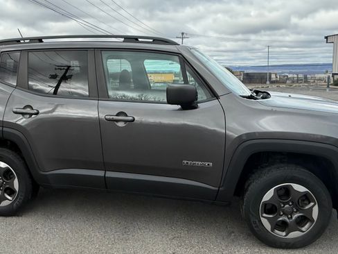 Used 2017 Jeep Renegade Sport w/ Power & Air Group image 2