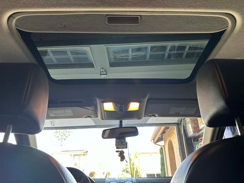 Used 2010 Nissan Rogue SL w/ Leather Pkg image 20