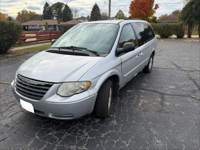 Used 2005 Chrysler Town & Country Touring