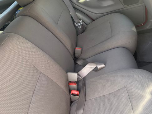 Used 2004 Jeep Grand Cherokee Laredo w/ Convenience Group RWD image 11