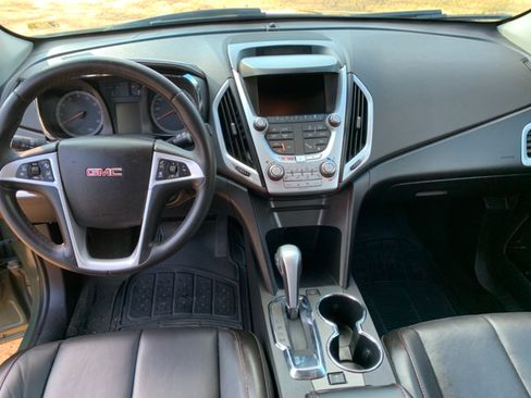 Used 2015 GMC Terrain SLT w/ Chrome Edition image 23