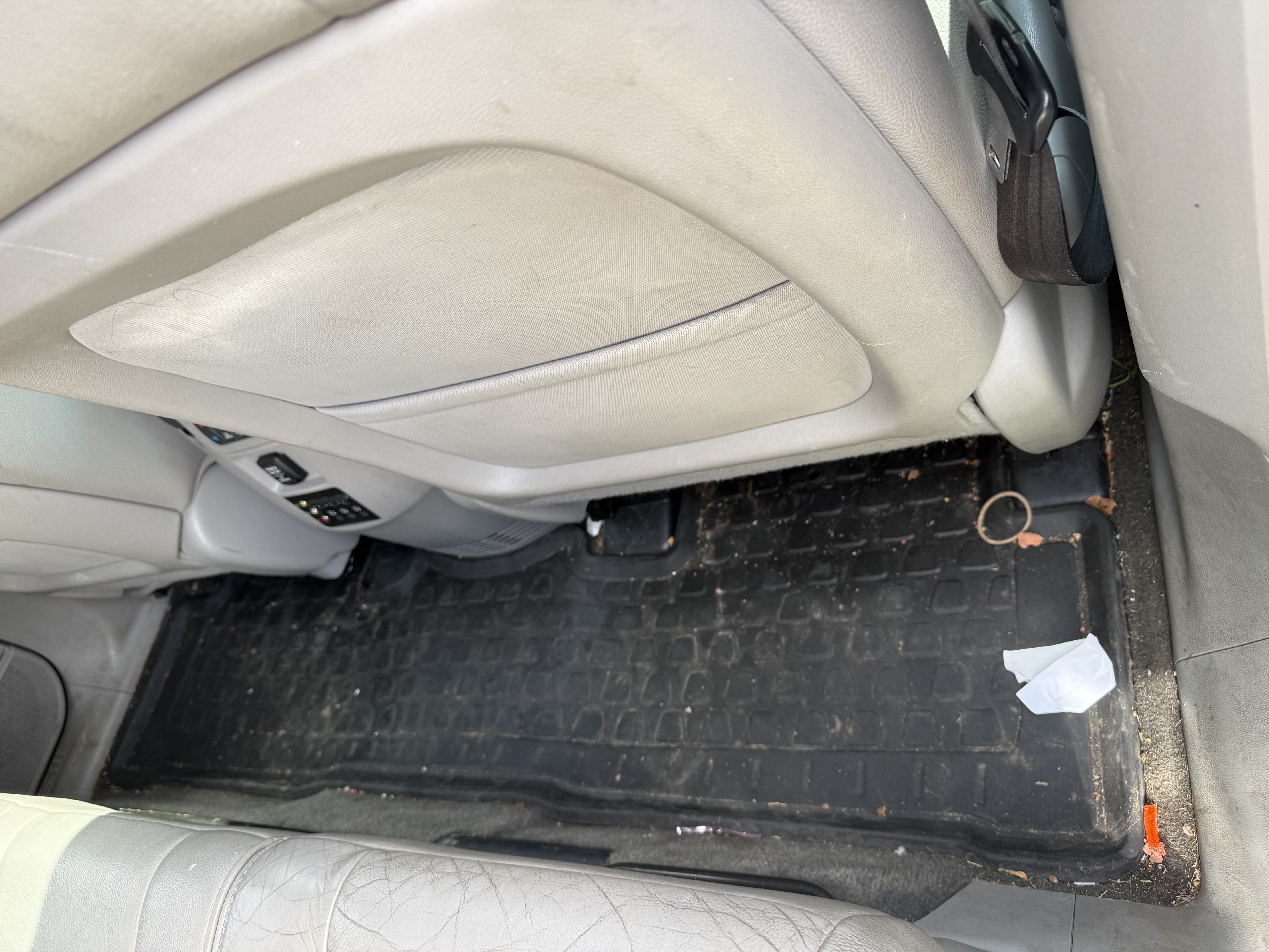 Used 2012 Honda Pilot Touring image 8