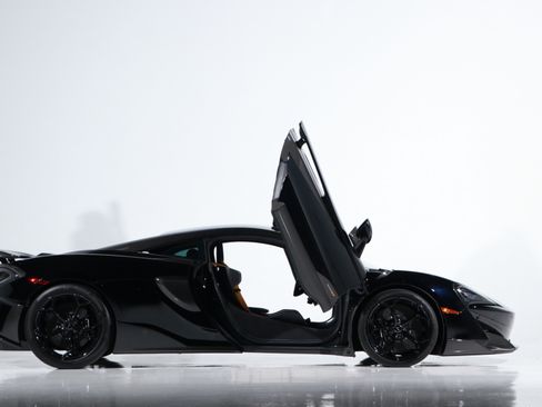 Used 2019 McLaren 600LT image 30