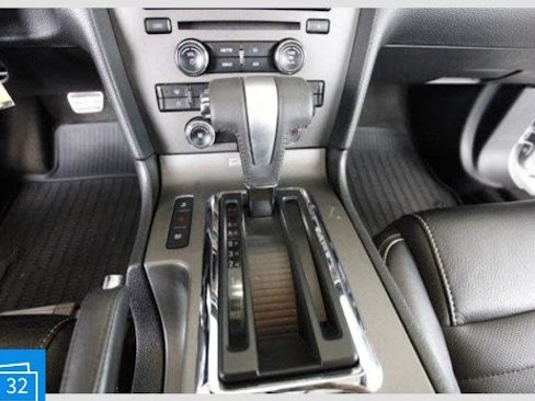 Used 2012 Ford Mustang Premium image 19