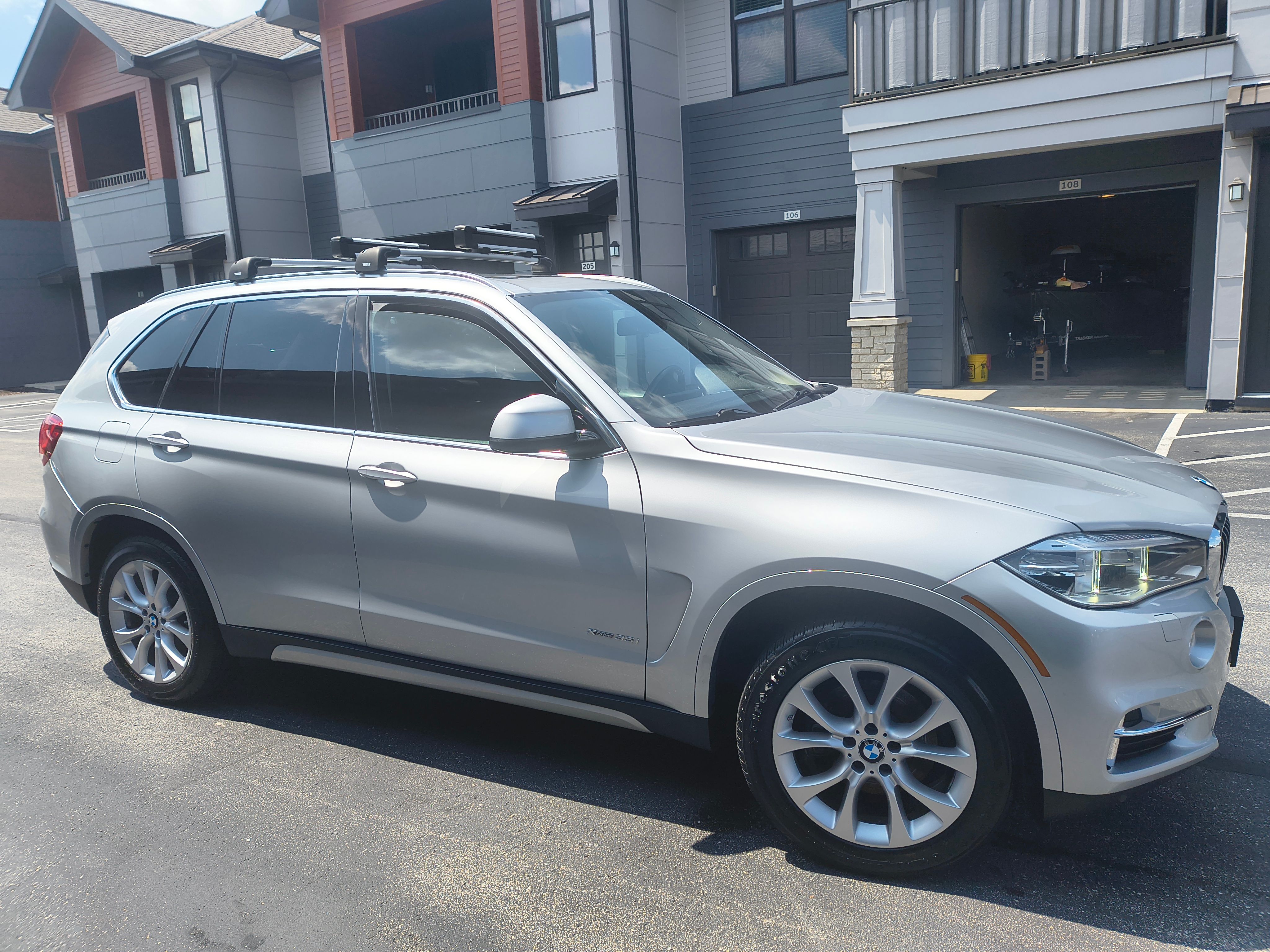 Used 2014 BMW X5 xDrive35i AWD/4WD image 1