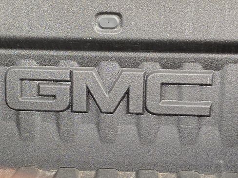 Used 2017 GMC Sierra 1500 SLT RWD image 17
