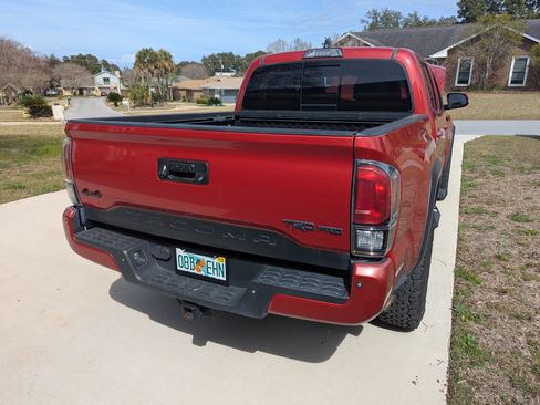 Used 2017 Toyota Tacoma TRD Pro image 10