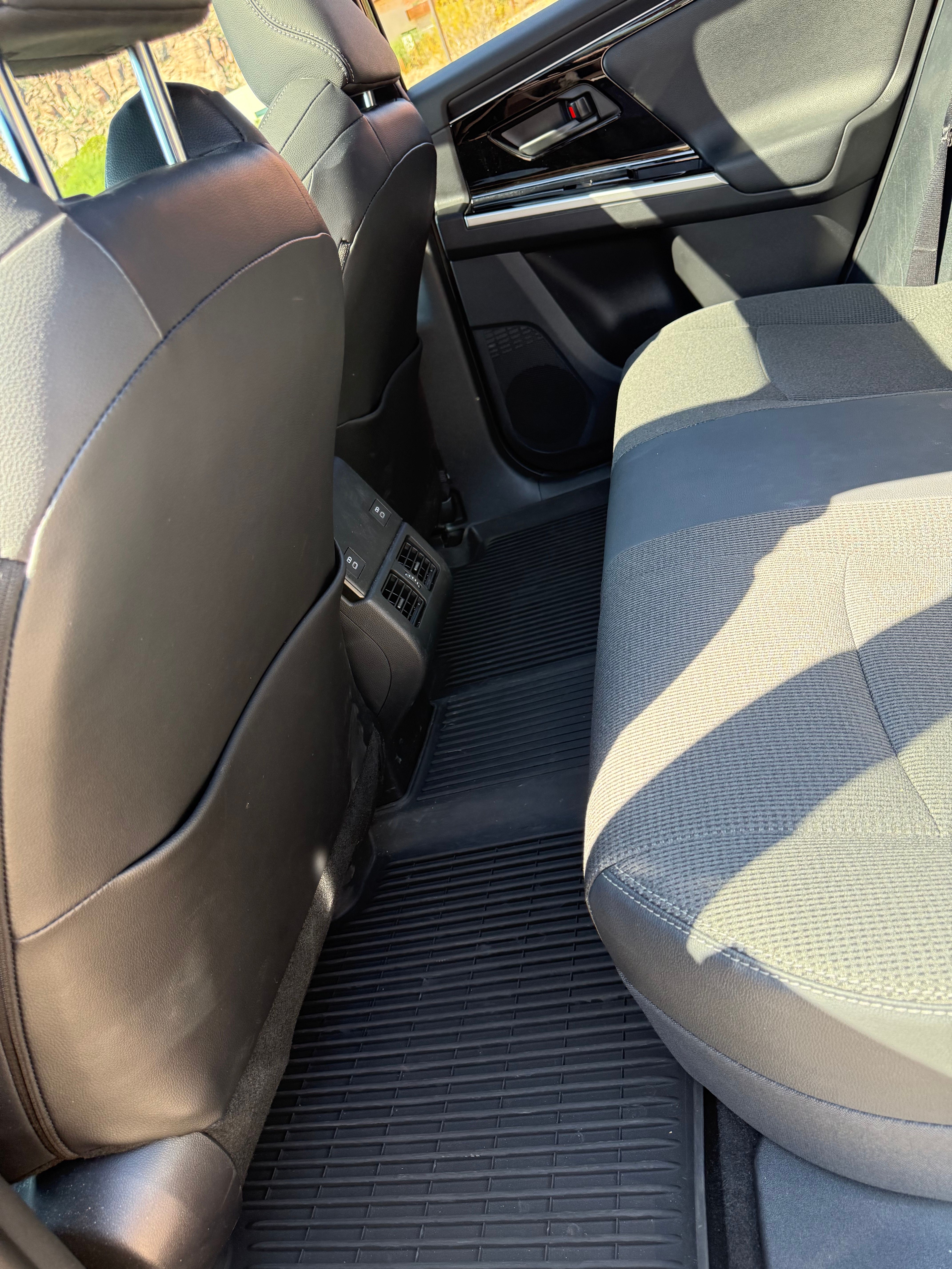Used 2025 Toyota bZ4X AWD w/ Weather Package image 15