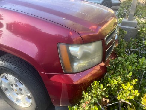 Used 2010 Chevrolet Tahoe LT RWD image 11