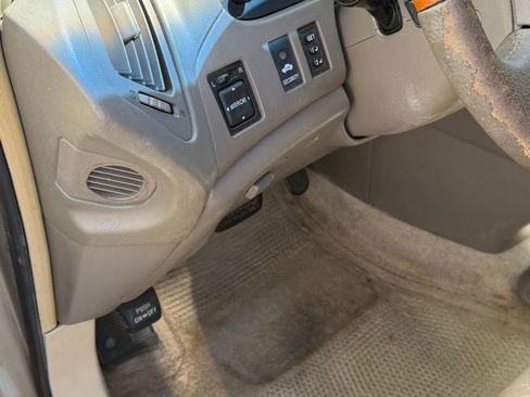 Used 2001 Lexus RX 300 image 4