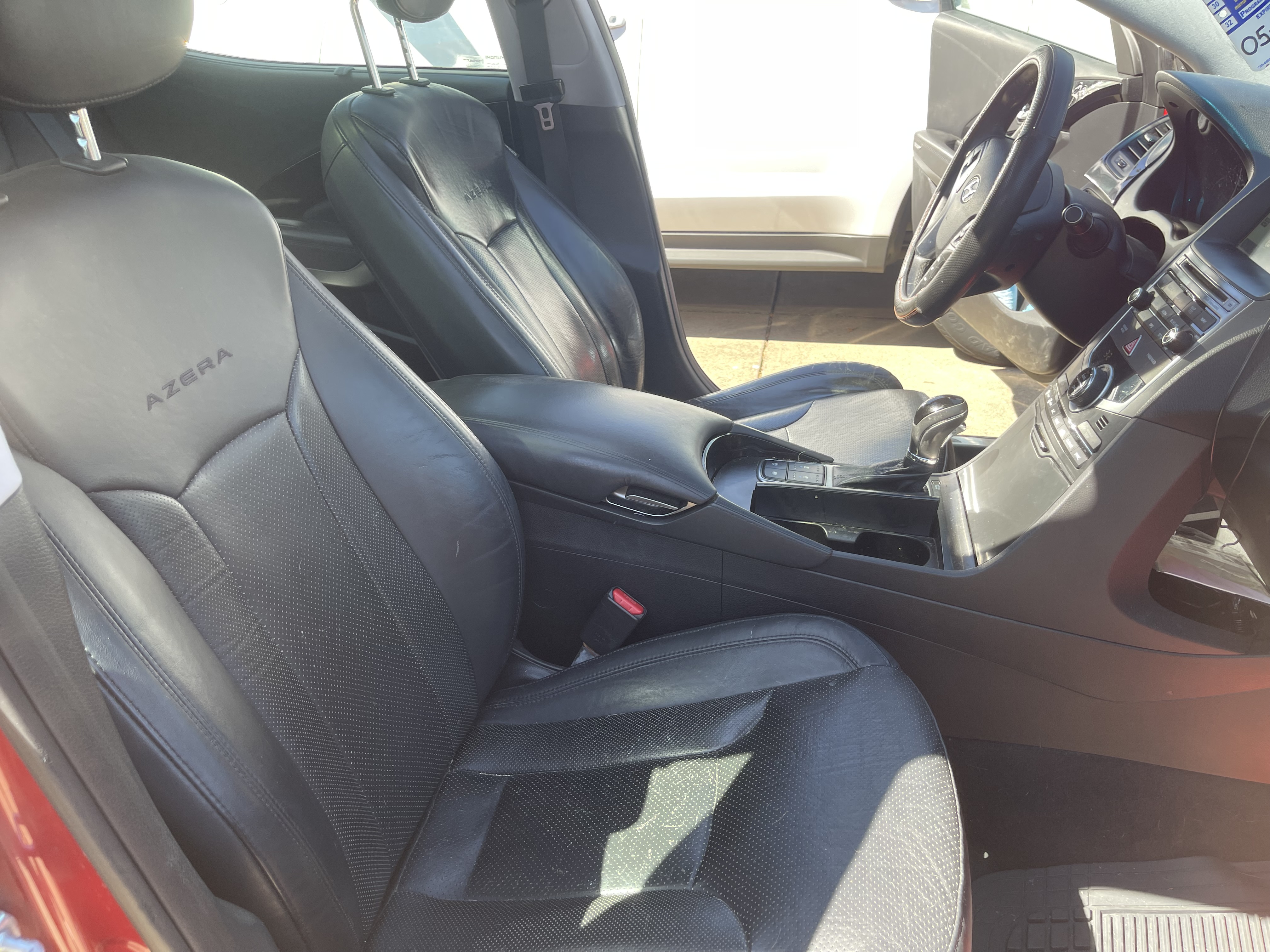 Used 2015 Hyundai Azera Limited FWD image 10