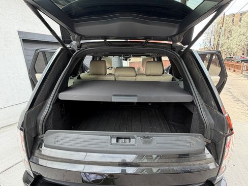 Used 2017 Land Rover Range Rover HSE image 18