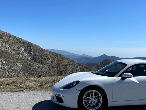 Used 2019 Porsche 718 Cayman image 31