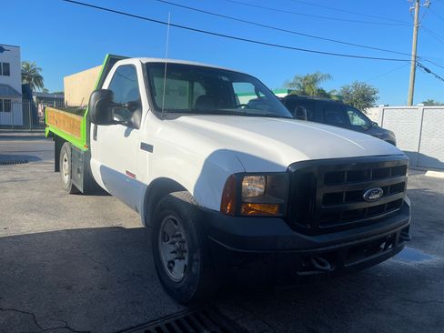 Used 2005 Ford F250 XL image 4