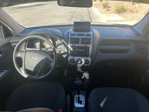 Used 2007 Kia Sportage LX image 15