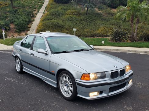 Used 1998 BMW M3 Sedan image 14