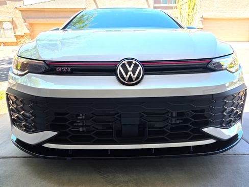 Used 2025 Volkswagen GTI S FWD image 31