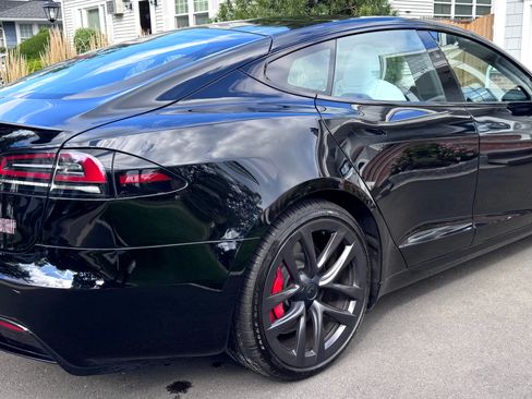 Used 2023 Tesla Model S Plaid AWD/4WD image 8