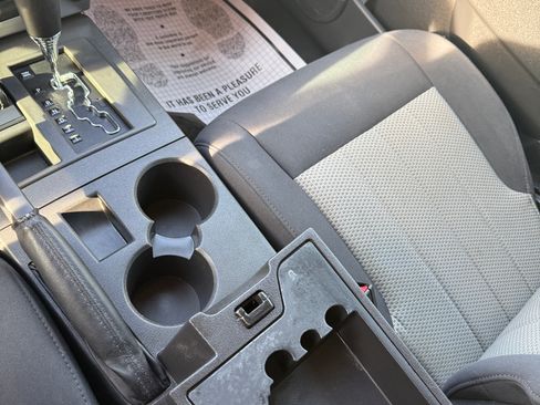 Used 2010 Jeep Liberty Sport image 17