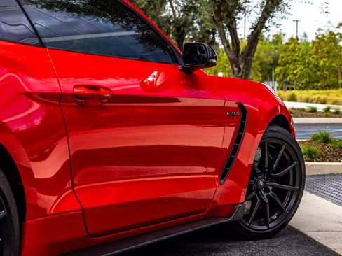 Used 2017 Ford Mustang Shelby GT350 w/ Electronics Package image 31