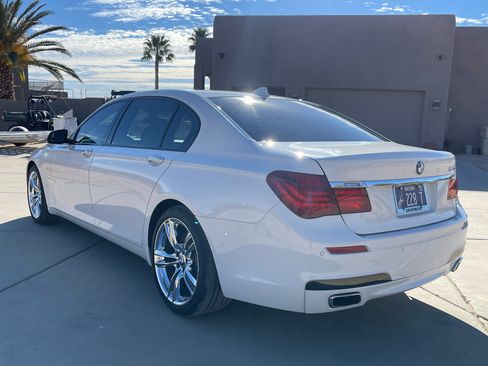 Used 2013 BMW 750Li image 5