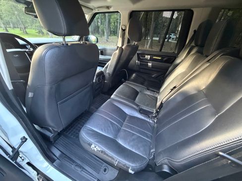 Used 2016 Land Rover LR4 HSE Silver Edition image 13