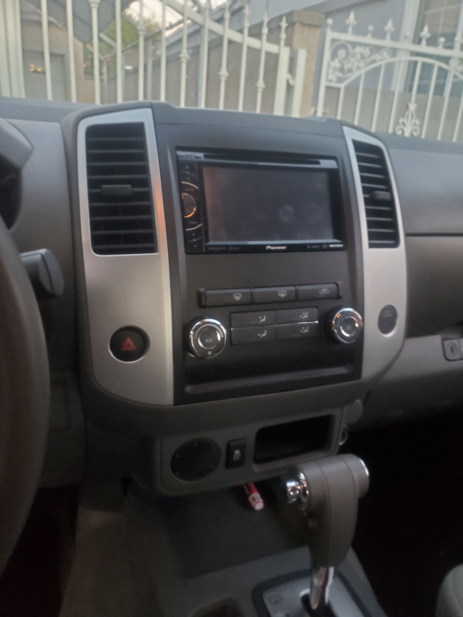 Used 2012 Nissan Frontier SV RWD image 9