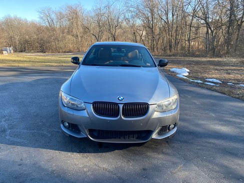 Used 2012 BMW 335is Convertible image 2