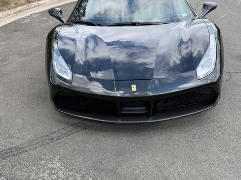 Used 2017 Ferrari 488 Spider RWD image 10