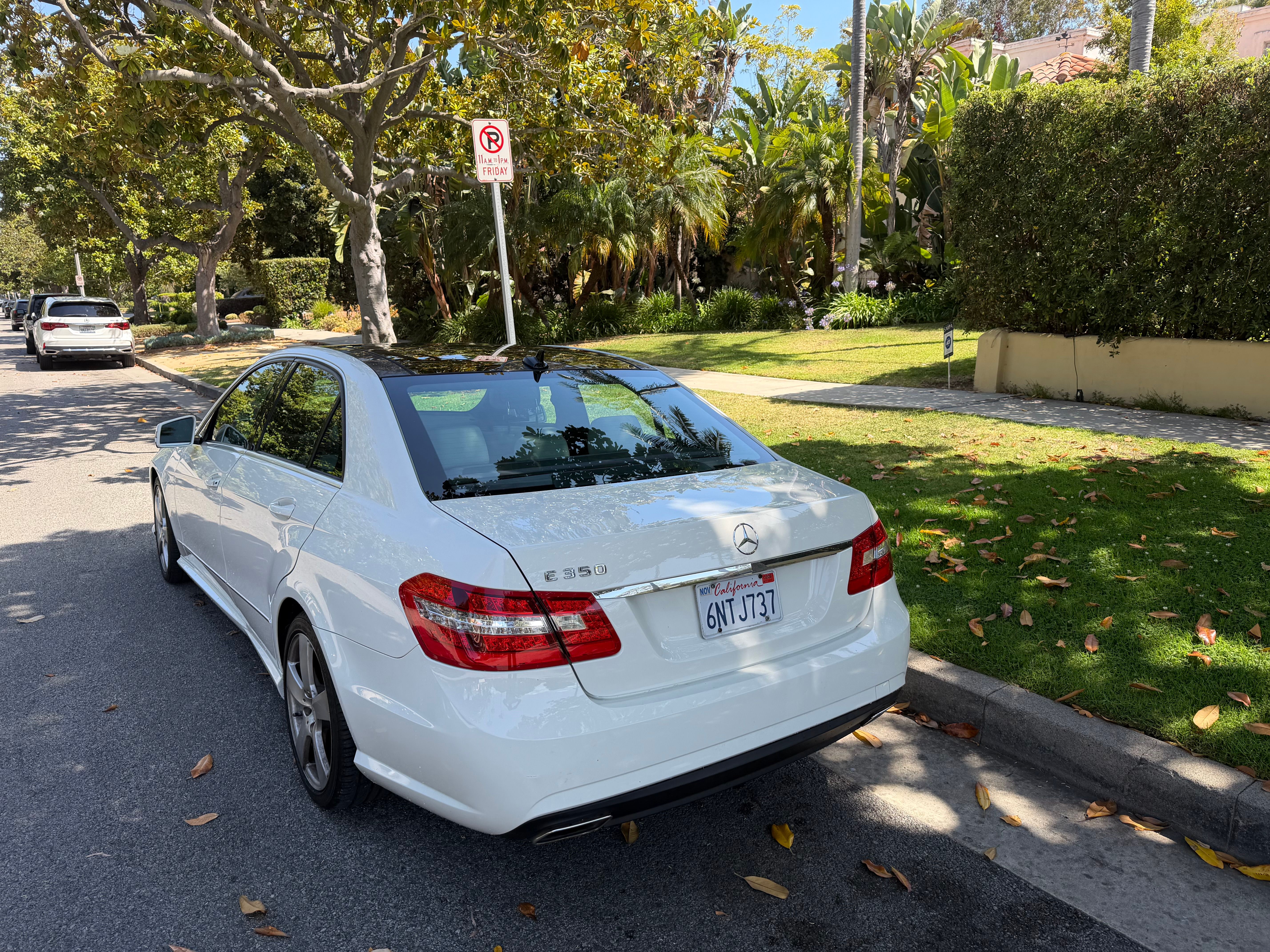 Used 2011 Mercedes-Benz E 350 Sedan image 5