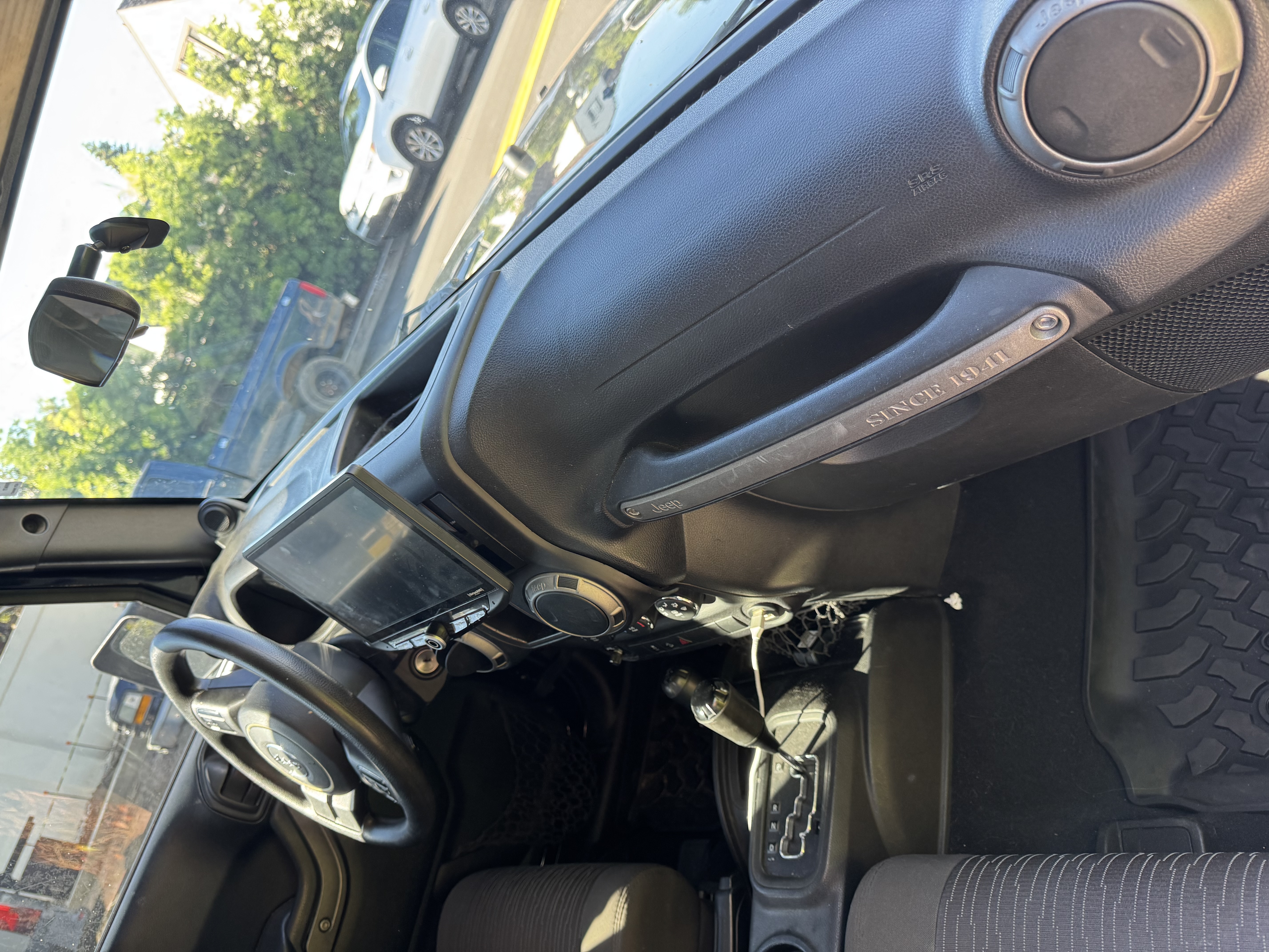 Used 2012 Jeep Wrangler Sport AWD/4WD image 24