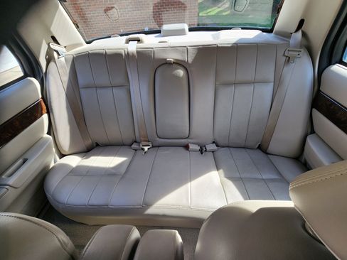 Used 2007 Mercury Grand Marquis LS image 22