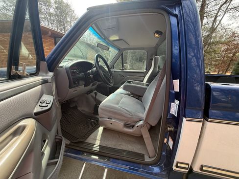 Used 1997 Ford F350 4x4 Regular Cab image 8