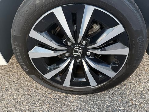 Used 2022 Honda Civic EX-L image 26