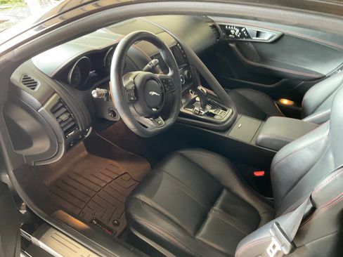 Used 2015 Jaguar F-TYPE R RWD image 14