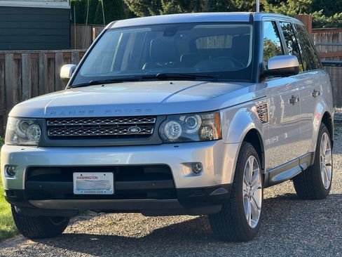 Used 2010 Land Rover Range Rover Sport Supercharged image 1