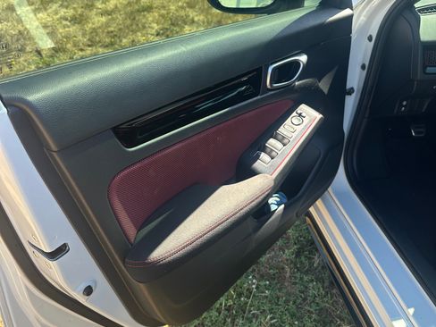 Used 2024 Honda Civic Si image 6