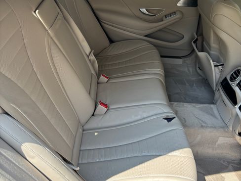 Used 2015 Mercedes-Benz S 550 4MATIC Sedan image 14