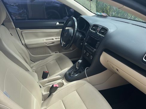 Used 2014 Volkswagen Jetta TDI image 11