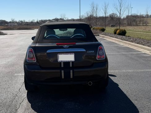 Used 2009 MINI Cooper Cooper Convertible 2D image 2