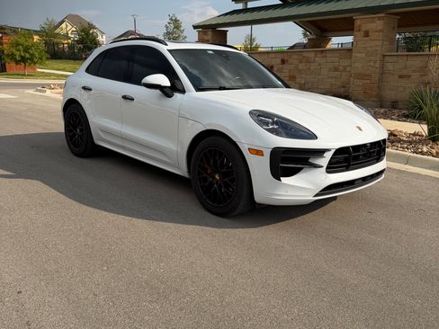 Used 2021 Porsche Macan GTS AWD/4WD image 1