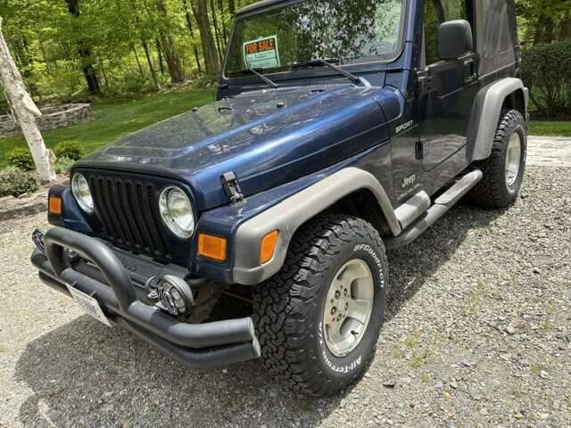 Used 2003 Jeep Wrangler Sport AWD/4WD image 1