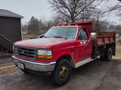 Used 1992 Ford F450 161 WB image 9