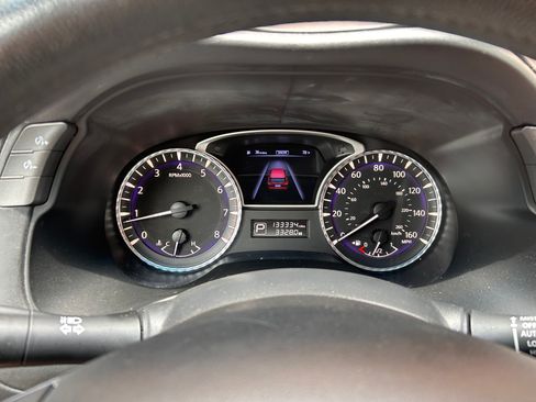 Used 2014 INFINITI QX60 Luxe w/ Premium Plus Package AWD/4WD image 2
