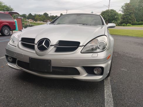 Used 2007 Mercedes-Benz SLK 55 AMG image 16