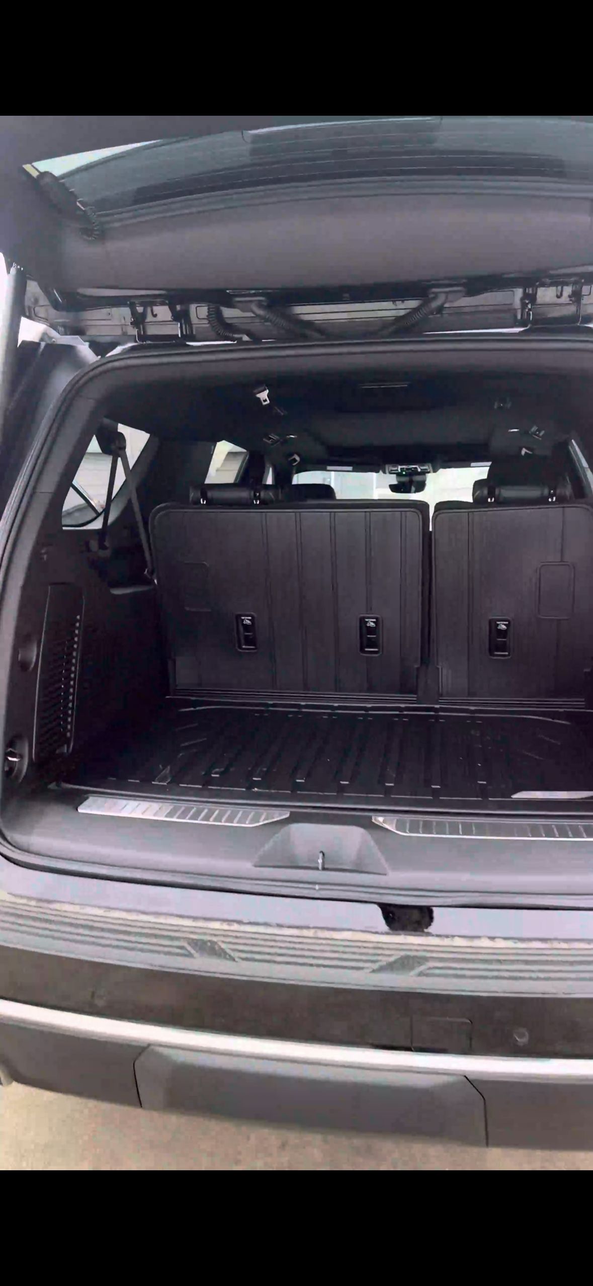 Used 2026 GMC Yukon XL AT4 w/ AT4 Premium Package AWD/4WD image 5