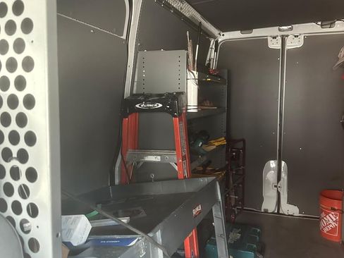 Used 2022 Mercedes-Benz Sprinter 2500 image 10