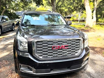 Used 2018 GMC Yukon XL Denali w/ Denali Ultimate Package