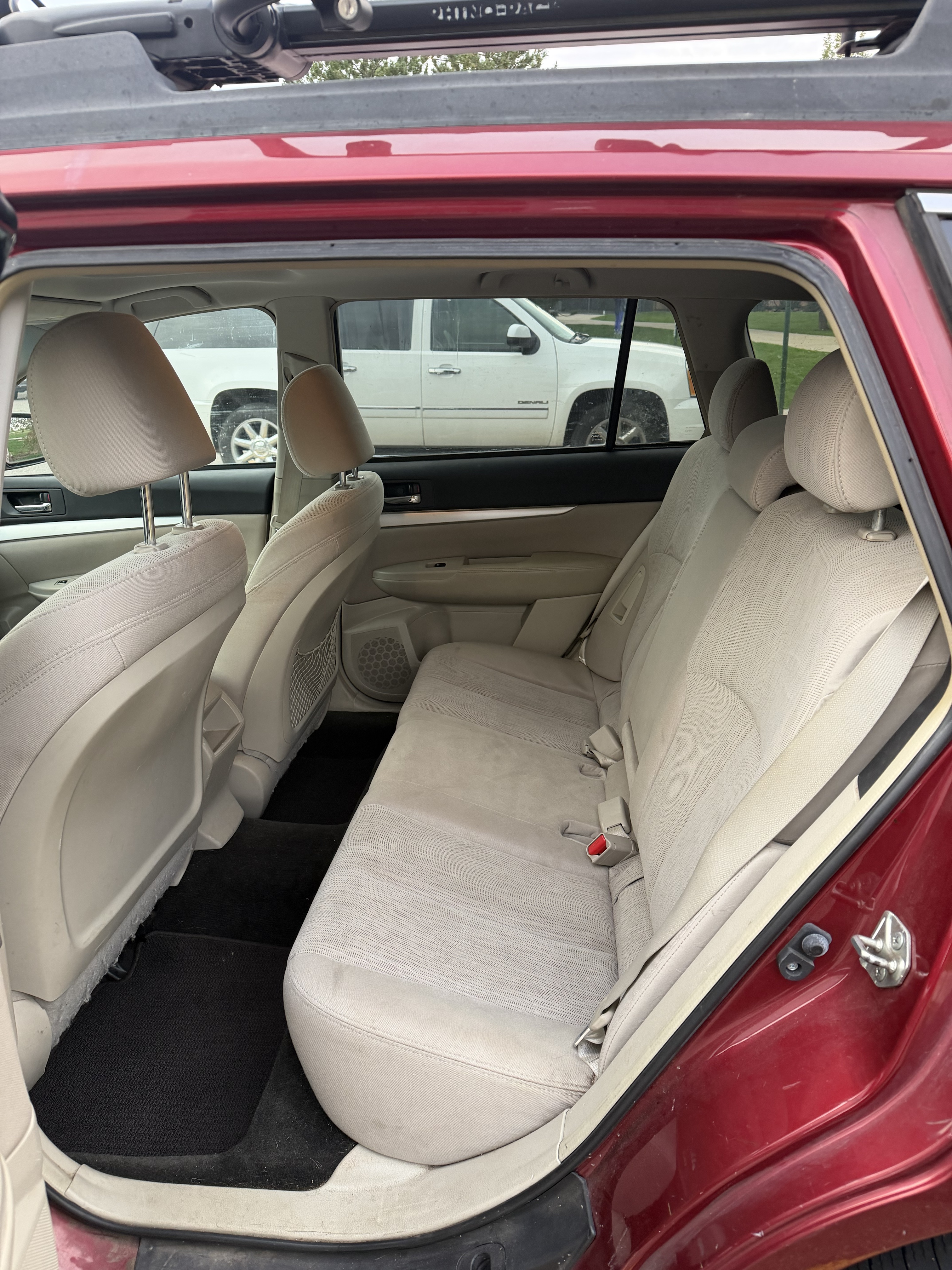 Used 2013 Subaru Outback 2.5i Premium AWD/4WD image 13